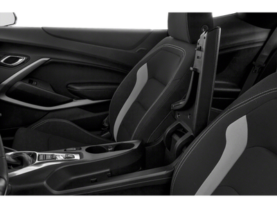 2018 Chevrolet Camaro 2dr Cpe 2LT