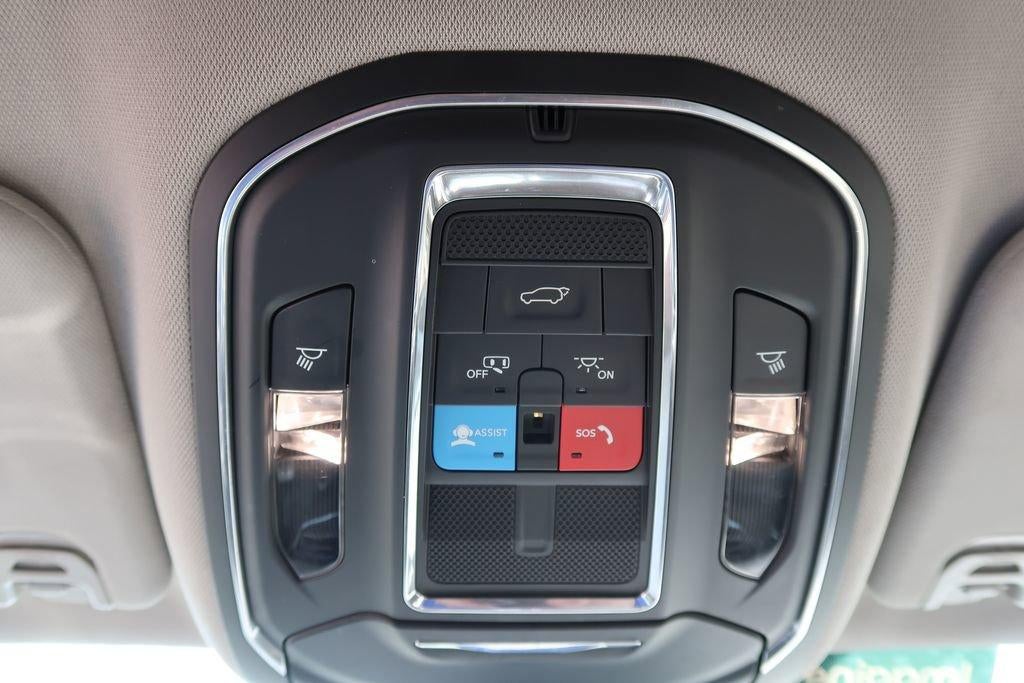 2024 Jeep Wagoneer L Series II 4x2 *Ltd Avail*