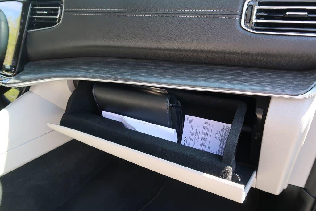 2024 Jeep Wagoneer L Series II 4x2 *Ltd Avail*