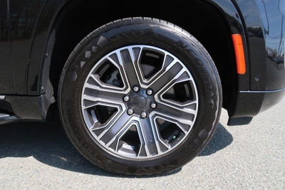 2024 Jeep Wagoneer L Series II 4x2 *Ltd Avail*