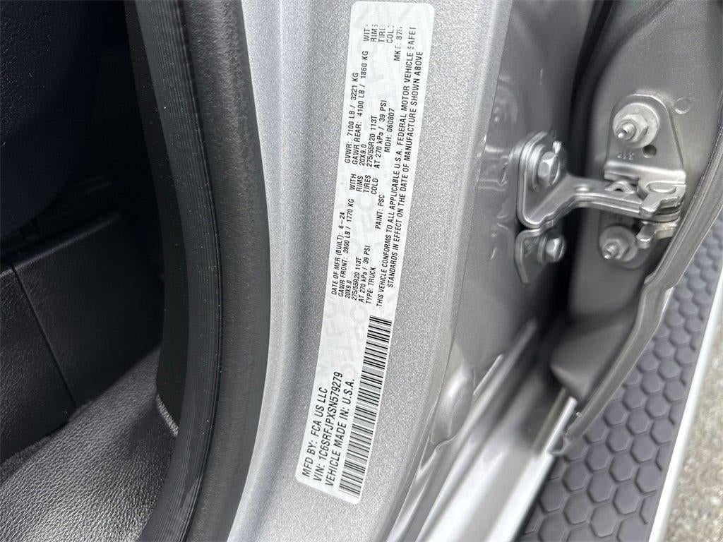 2025 RAM 1500 Laramie 4x4 Crew Cab 5'7" Box