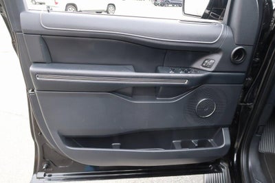 2024 Ford Expedition Max XLT 4x2