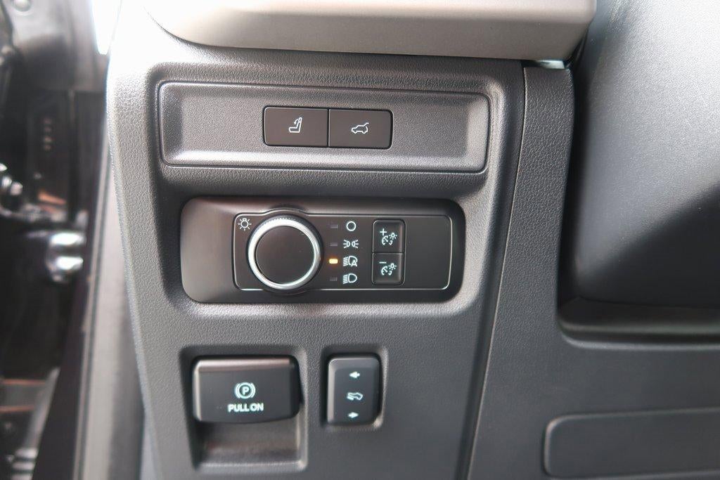 2024 Ford Expedition Max XLT 4x2