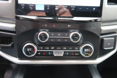 2024 Ford Expedition Max XLT 4x2