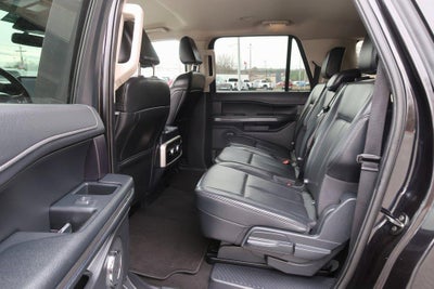 2024 Ford Expedition Max XLT 4x2