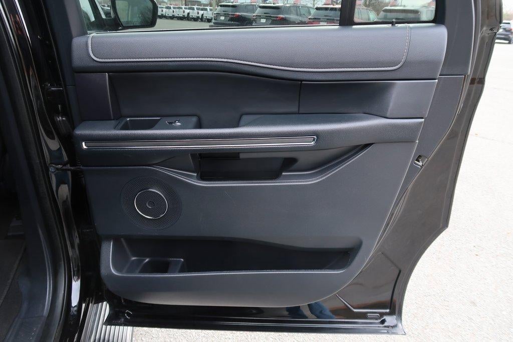 2024 Ford Expedition Max XLT 4x2