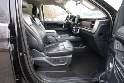 2024 Ford Expedition Max XLT 4x2