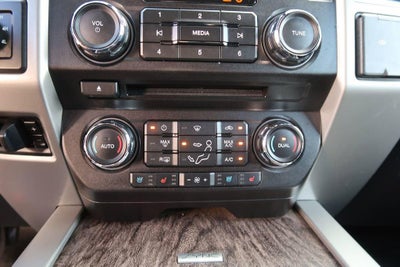 2017 Ford Super Duty F-250 SRW Lariat