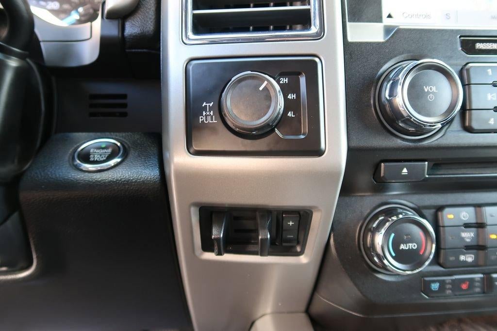 2017 Ford Super Duty F-250 SRW Lariat