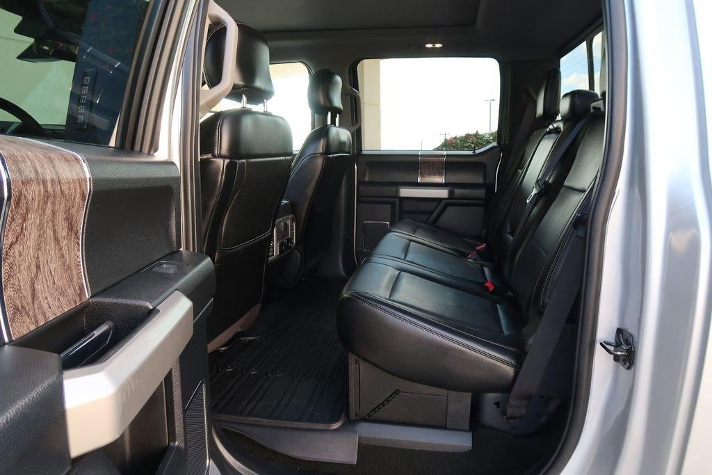 2017 Ford Super Duty F-250 SRW Lariat