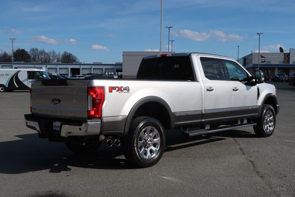 2017 Ford Super Duty F-250 SRW Lariat