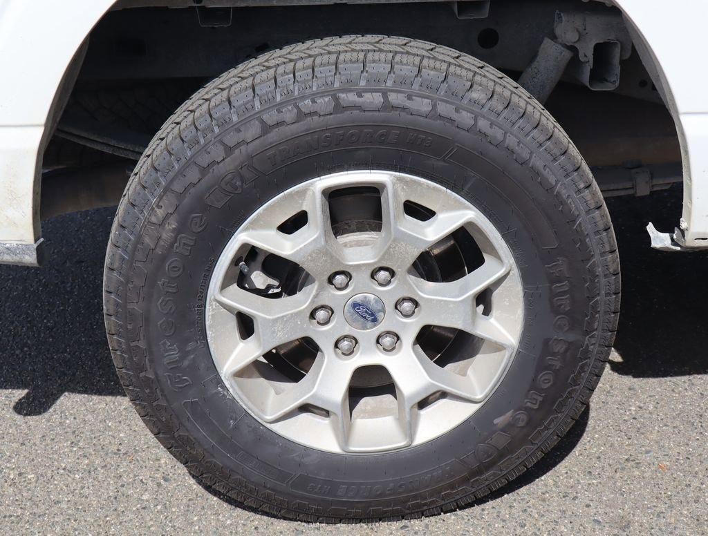 2023 Ford F-150 XL 2WD Reg Cab 8' Box