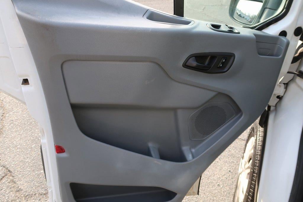 2016 Ford Transit-250 T-250 130" Low Rf 9000 GVWR Swing-Out RH Dr