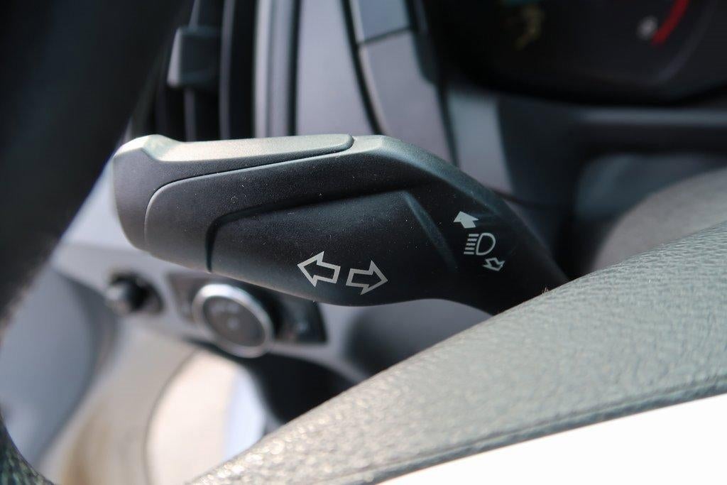 2016 Ford Transit-250 T-250 130" Low Rf 9000 GVWR Swing-Out RH Dr