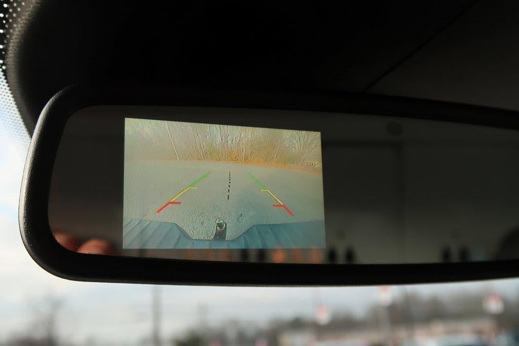 2016 Ford Transit-250 T-250 130" Low Rf 9000 GVWR Swing-Out RH Dr