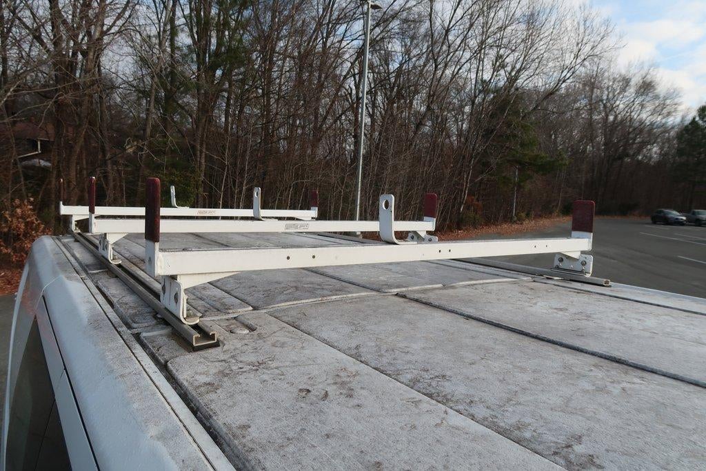 2016 Ford Transit-250 T-250 130" Low Rf 9000 GVWR Swing-Out RH Dr