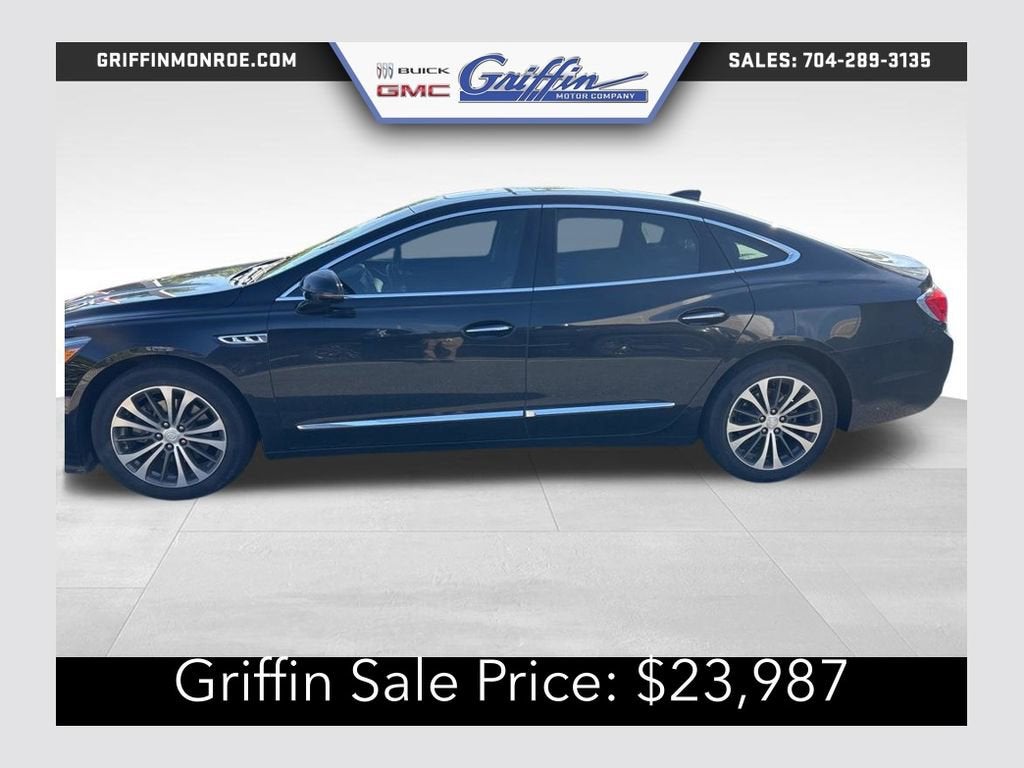 2019 Buick LaCrosse 4dr Sdn Essence AWD