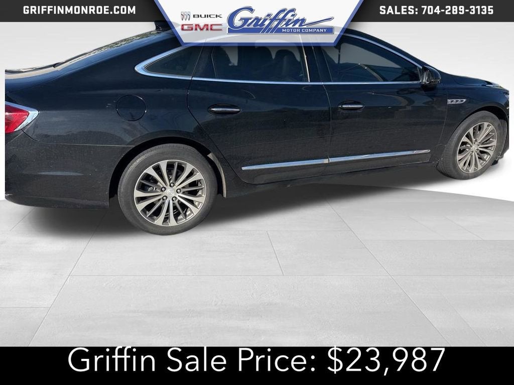 2019 Buick LaCrosse 4dr Sdn Essence AWD