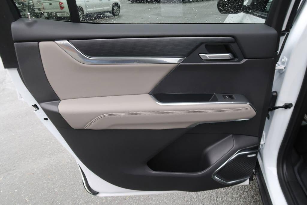 2026 GMC Acadia FWD 4dr Elevation