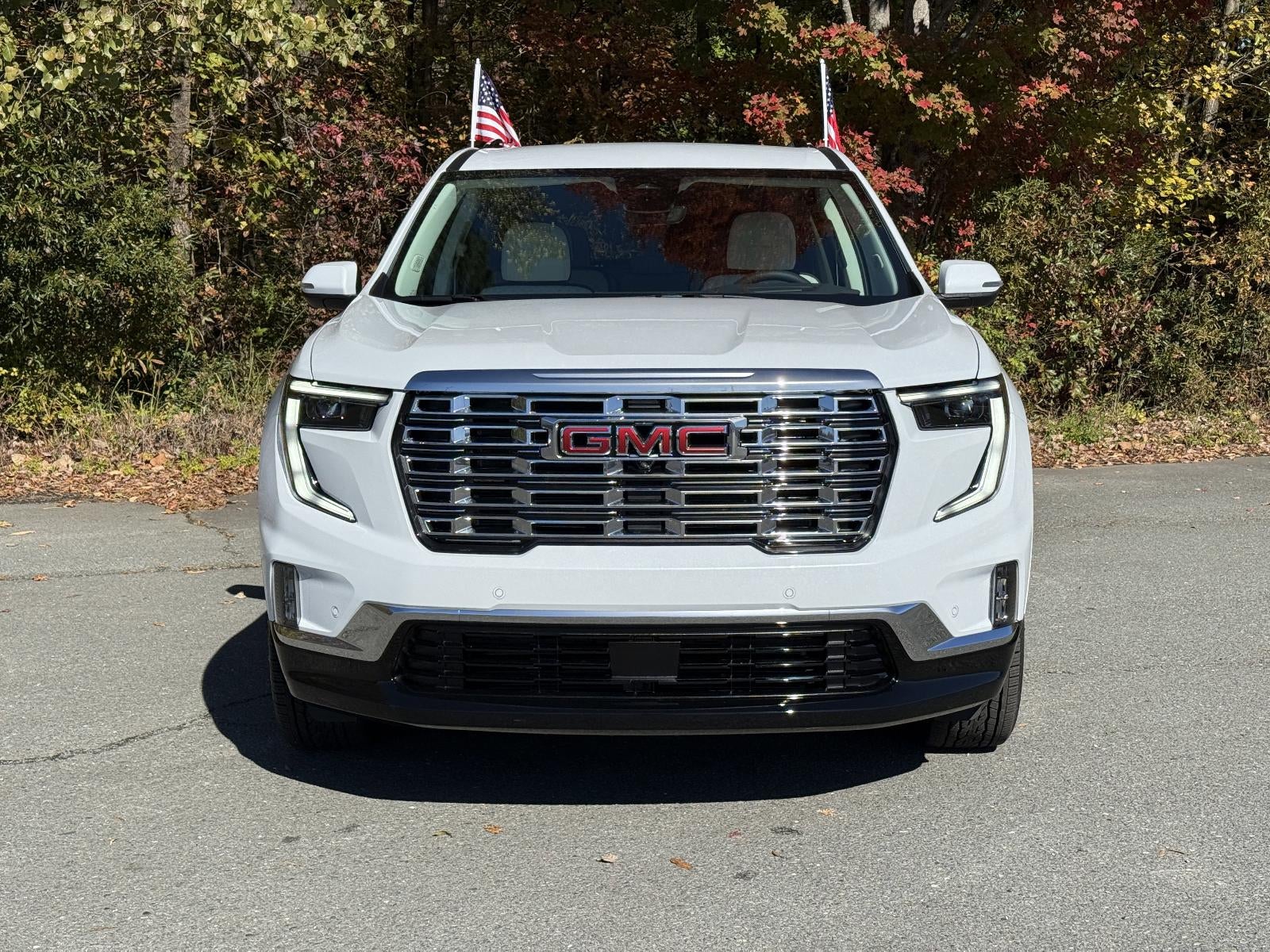 2026 GMC Acadia FWD Denali