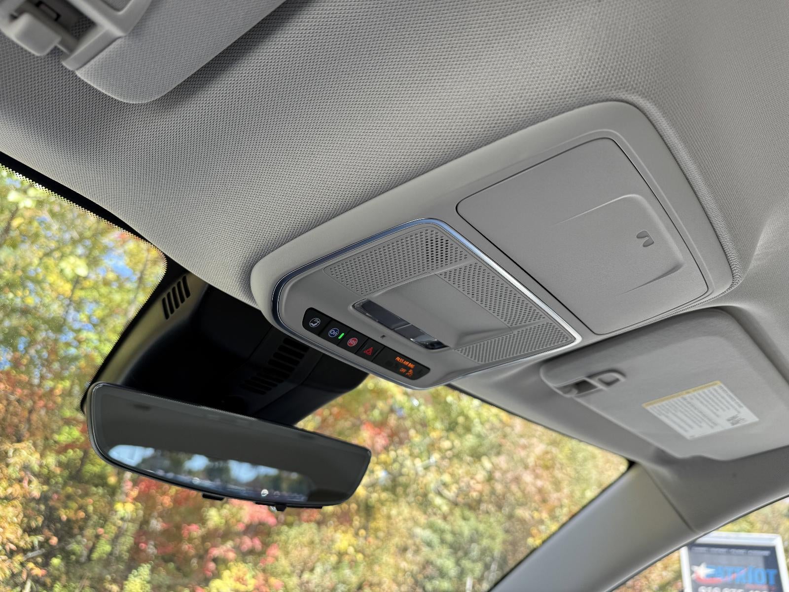 2026 GMC Acadia FWD Denali