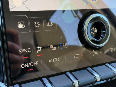 2026 GMC Acadia FWD Denali