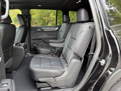 2026 GMC Acadia AWD Elevation