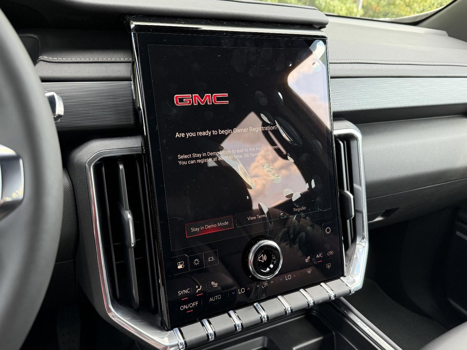 2026 GMC Acadia AWD Elevation