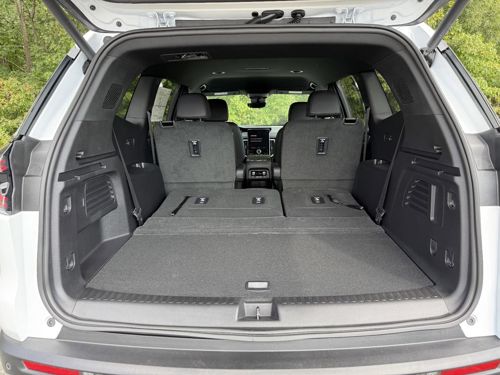 2026 GMC Acadia AWD Elevation