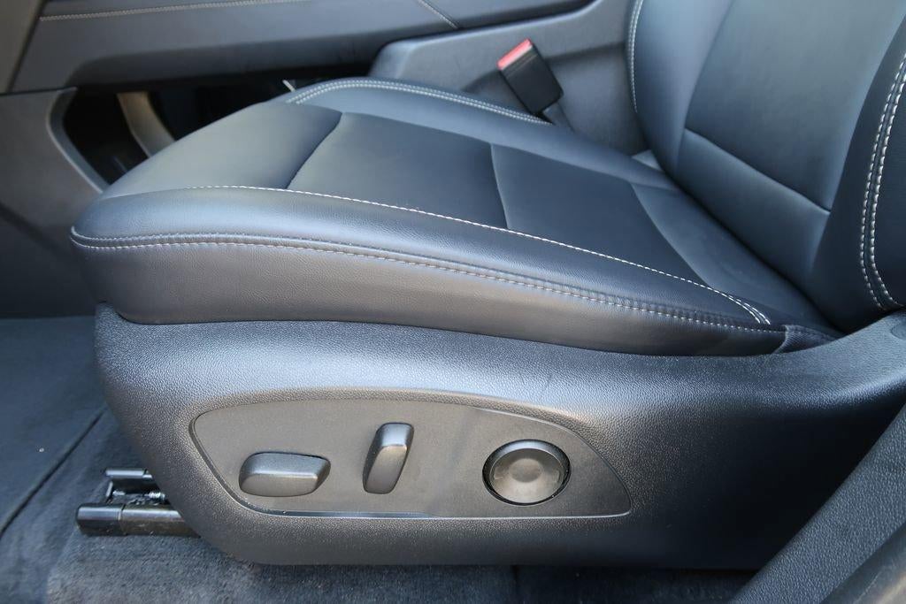 2025 GMC Acadia AWD 4dr Elevation