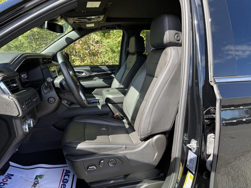 2024 GMC Yukon XL 4WD 4dr Denali