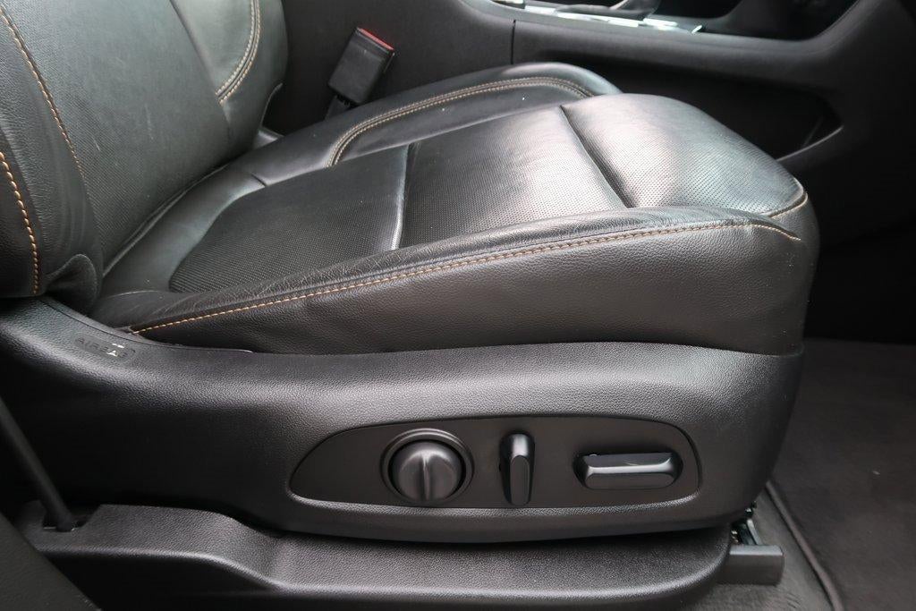 2021 Chevrolet Traverse FWD 4dr Premier