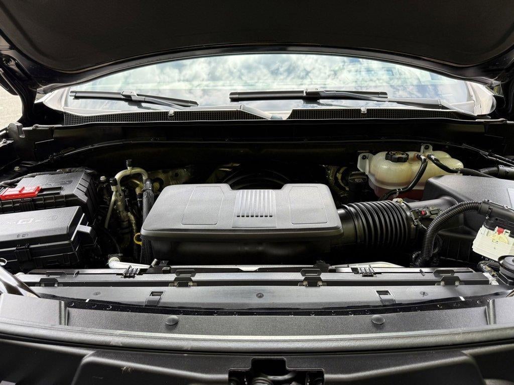 2024 Chevrolet Suburban 4WD 4dr High Country