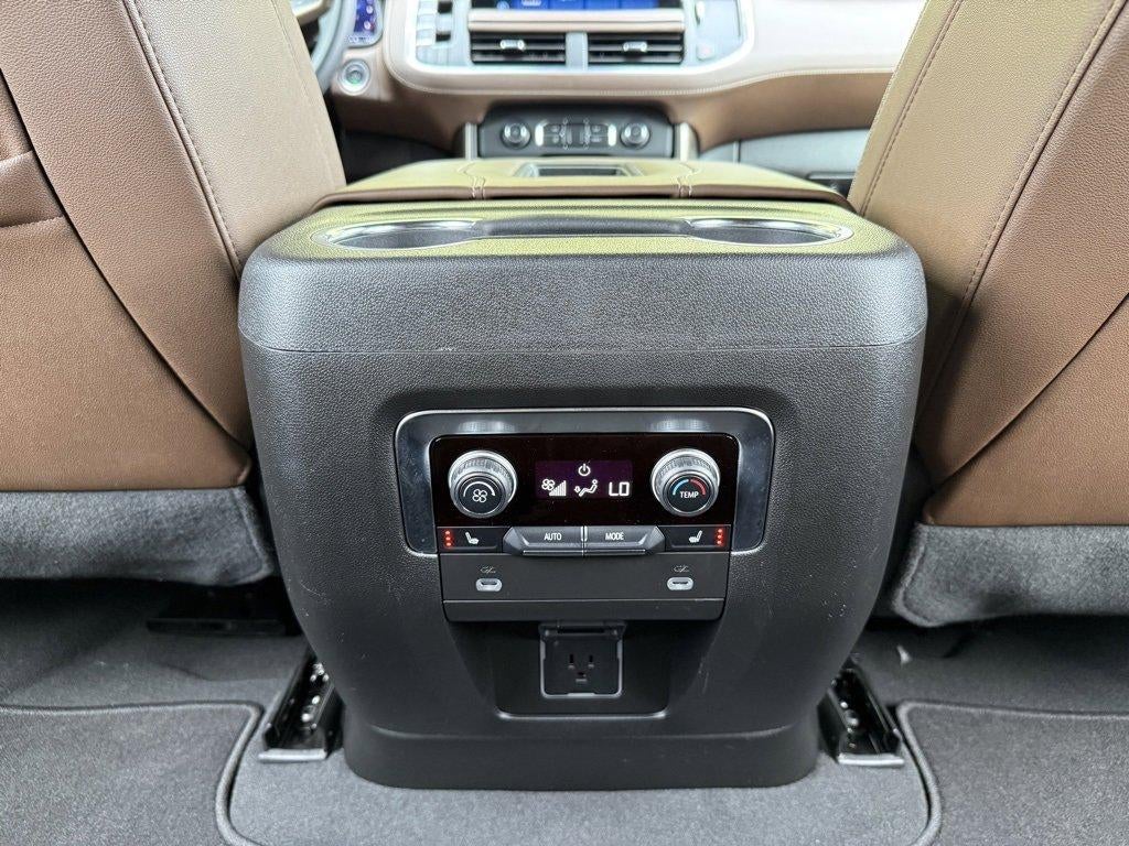 2024 Chevrolet Suburban 4WD 4dr High Country