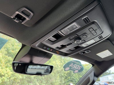 2024 Chevrolet Suburban 4WD 4dr High Country