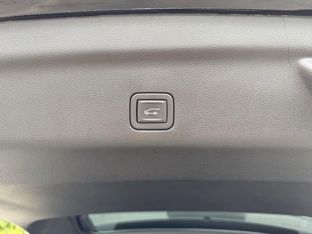 2024 Chevrolet Suburban 4WD 4dr High Country