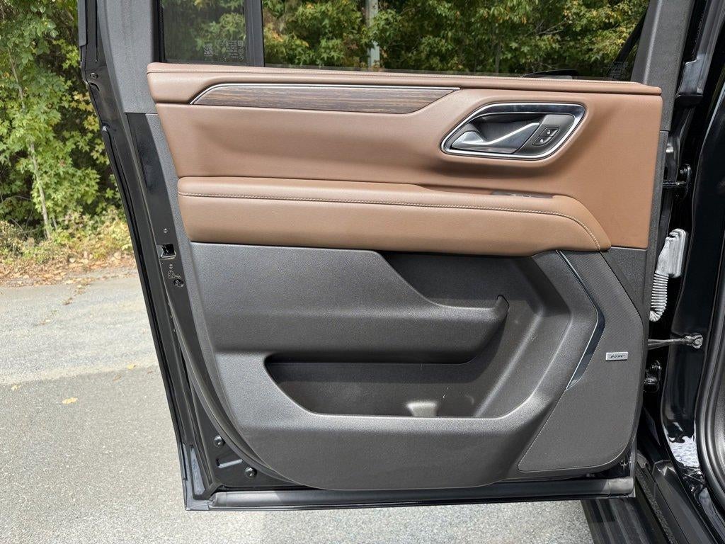 2024 Chevrolet Suburban 4WD 4dr High Country