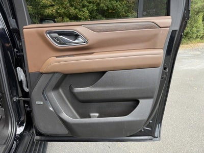 2024 Chevrolet Suburban 4WD 4dr High Country