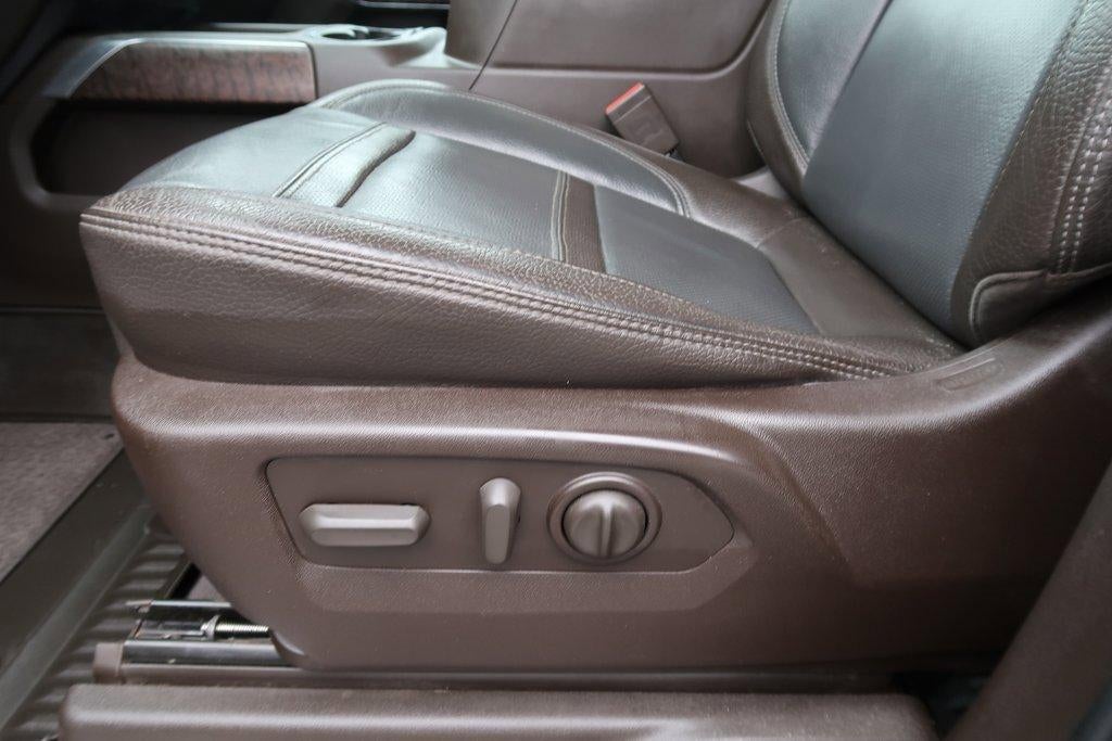 2023 GMC Sierra 3500 HD 4WD Crew Cab 172" Denali