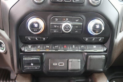 2023 GMC Sierra 3500 HD 4WD Crew Cab 172" Denali