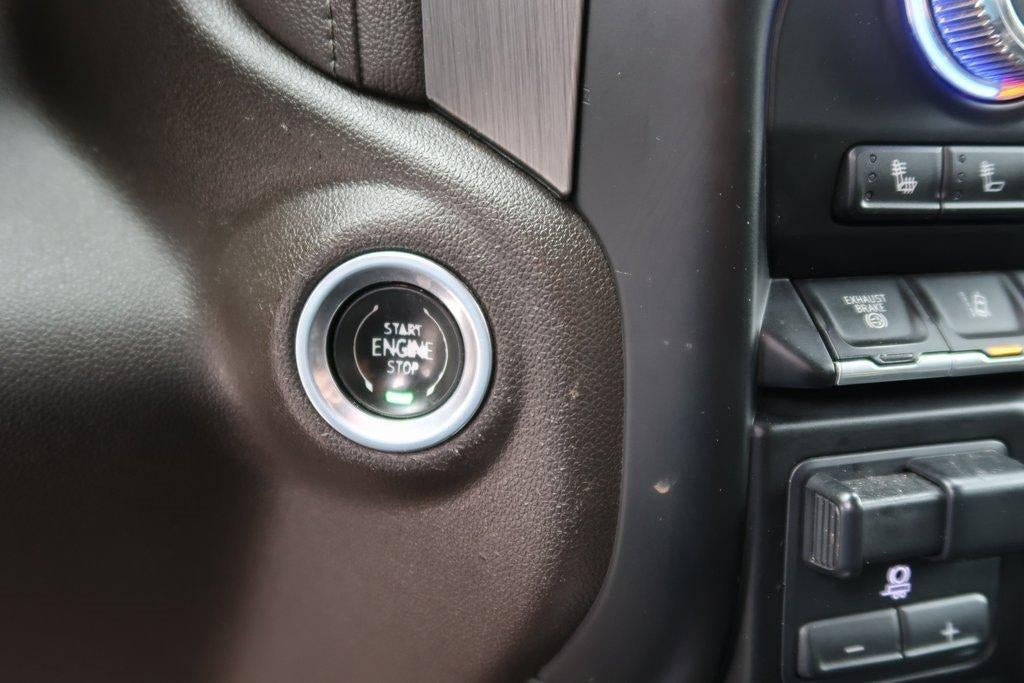 2023 GMC Sierra 3500 HD 4WD Crew Cab 172" Denali