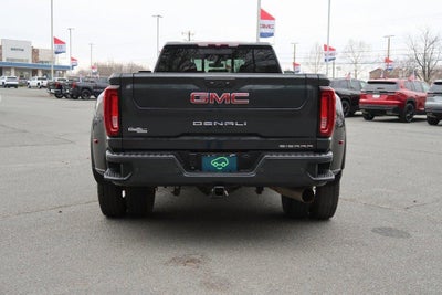 2023 GMC Sierra 3500 HD 4WD Crew Cab 172" Denali