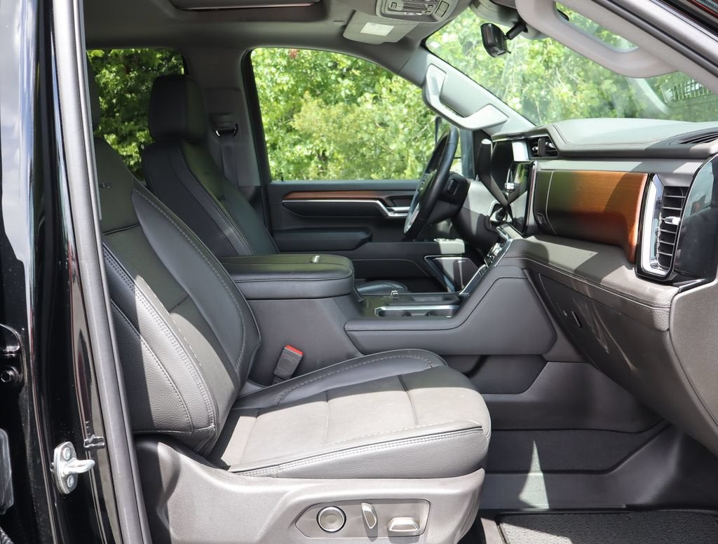 2024 GMC Sierra 3500 HD Denali