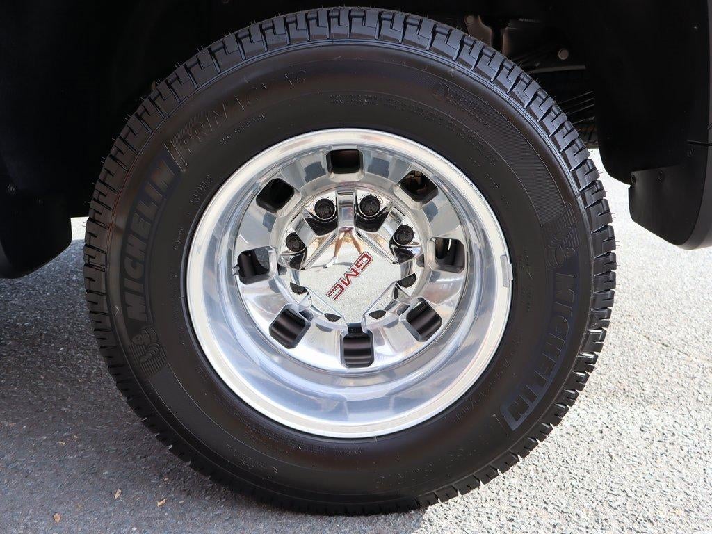 2026 GMC Sierra 3500 HD SLE