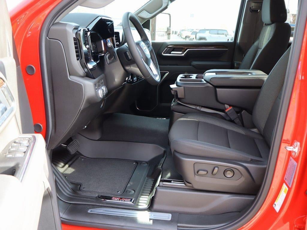 2026 GMC Sierra 3500 HD SLE