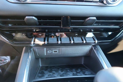 2026 GMC Canyon 2WD Elevation