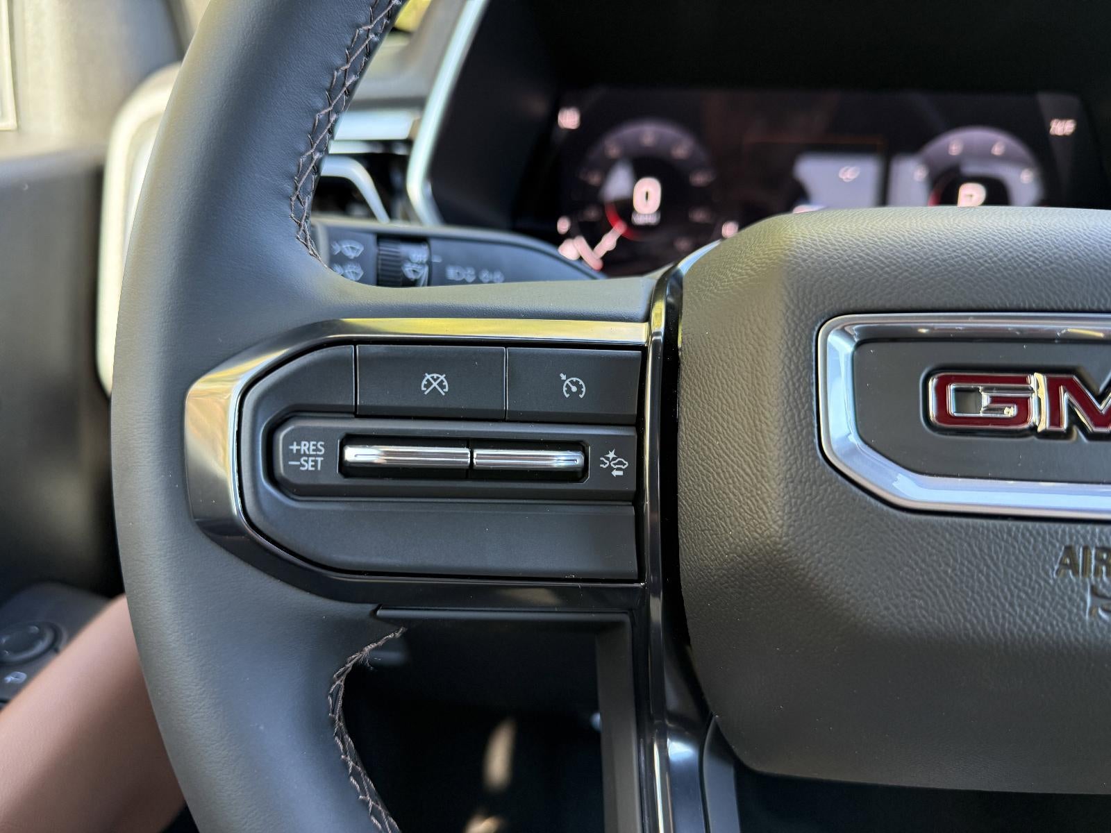 2026 GMC Canyon 4WD AT4