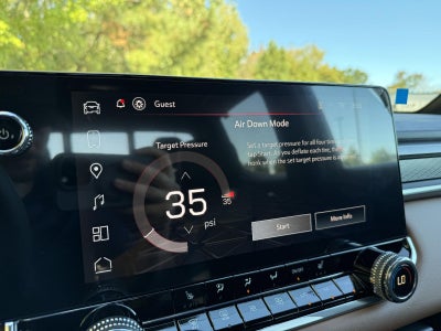 2026 GMC Canyon 4WD AT4