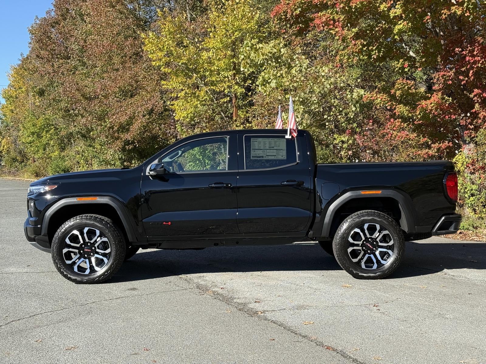 2026 GMC Canyon 4WD AT4