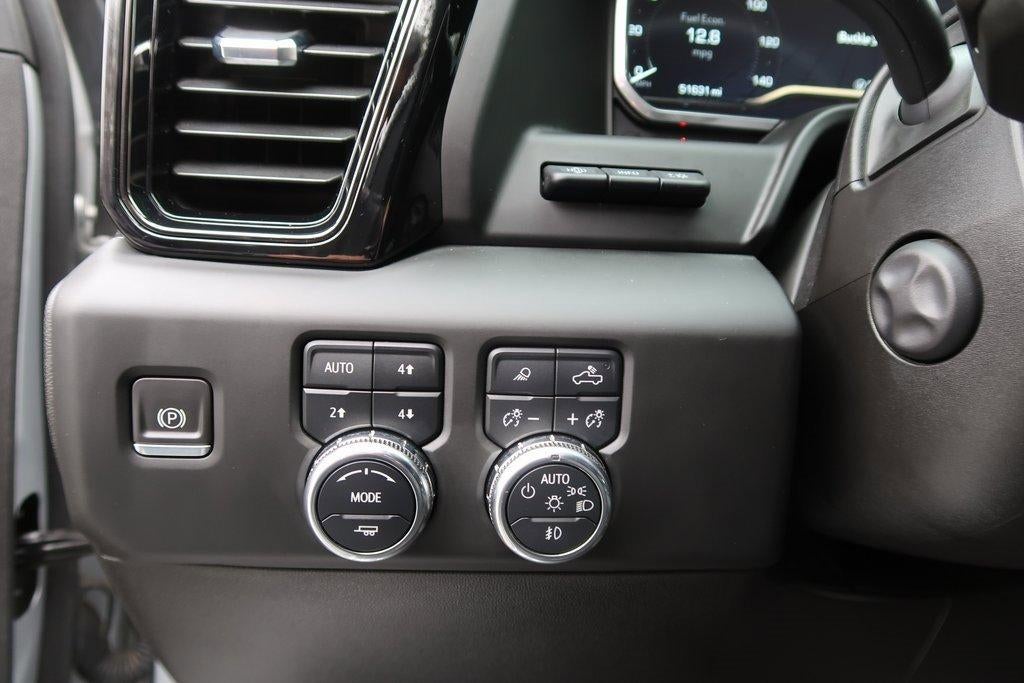 2022 GMC Sierra 1500 4WD Crew Cab 147" AT4